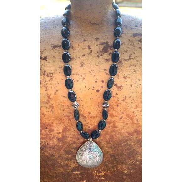 Doug Paulus Sterling and Black Onyx Necklace with Sterling Pendant Vintage - Picture 3 of 7